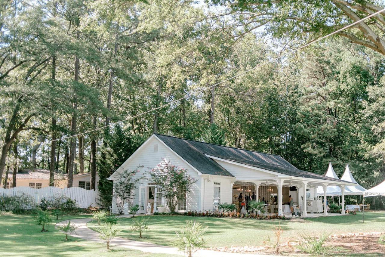 Georgia Palms & Gardens Bed & Breakfast Паудър Спрингс Екстериор снимка