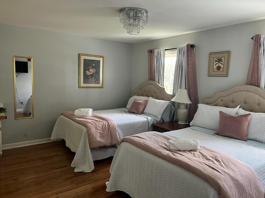 Georgia Palms & Gardens Bed & Breakfast Паудър Спрингс Екстериор снимка